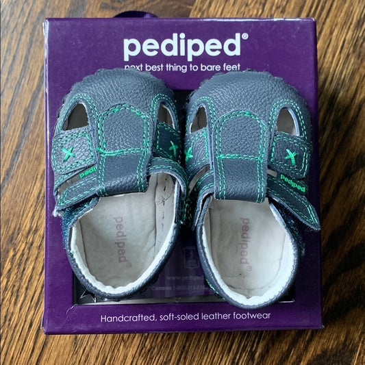 #48 NWT Pediped Soft-Soled Leather Navy and Green Baby Shoes - 0-6mo