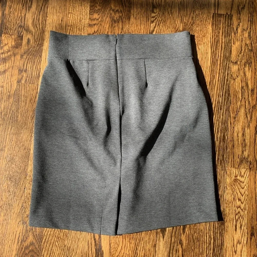 #48 - Gap Maternity Skirt - Maternity Size 2