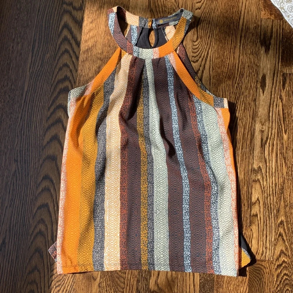 #48 Banana Republic and Outback Red Blouses (Women's Small)