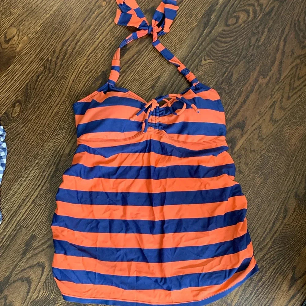 #48 - Maternity Swim Tops (2 tops) - Size Med