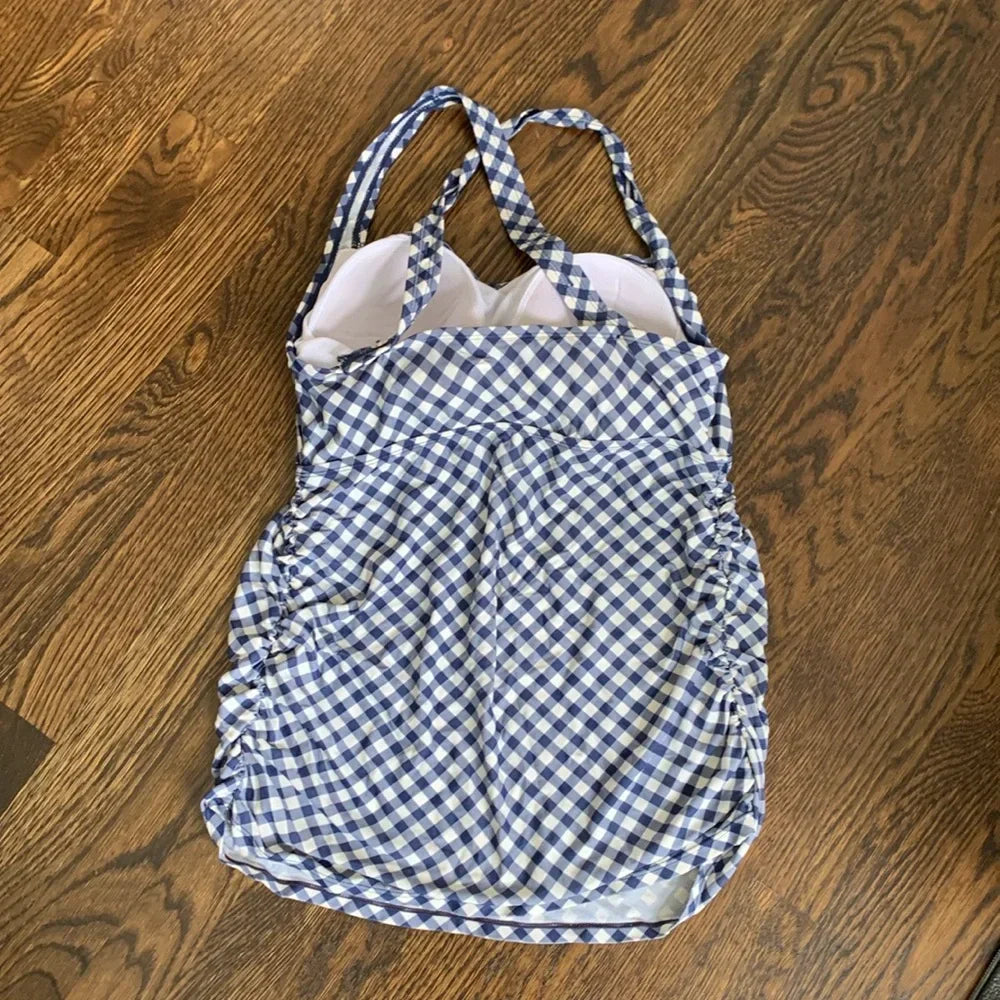 #48 - Maternity Swim Tops (2 tops) - Size Med