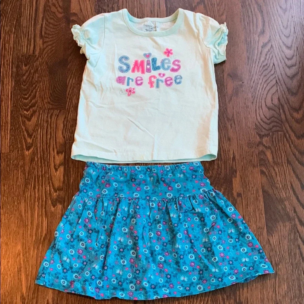 #48 - Girls Tee and Floral Skirt Set - Size 4T