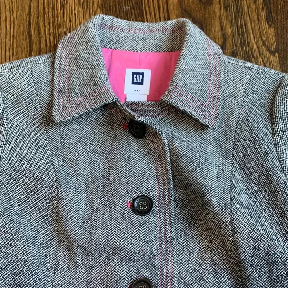 #48 - Gap Gray Tweed Blazer with Pink Lining - Size 4