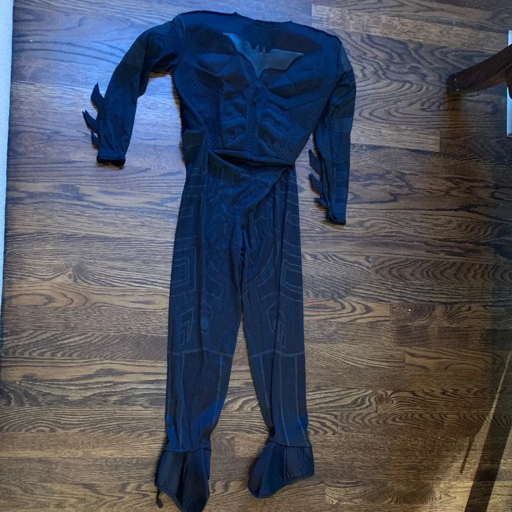 #151 -Black Batman Superhero Jumpsuit - Medium (7-8)