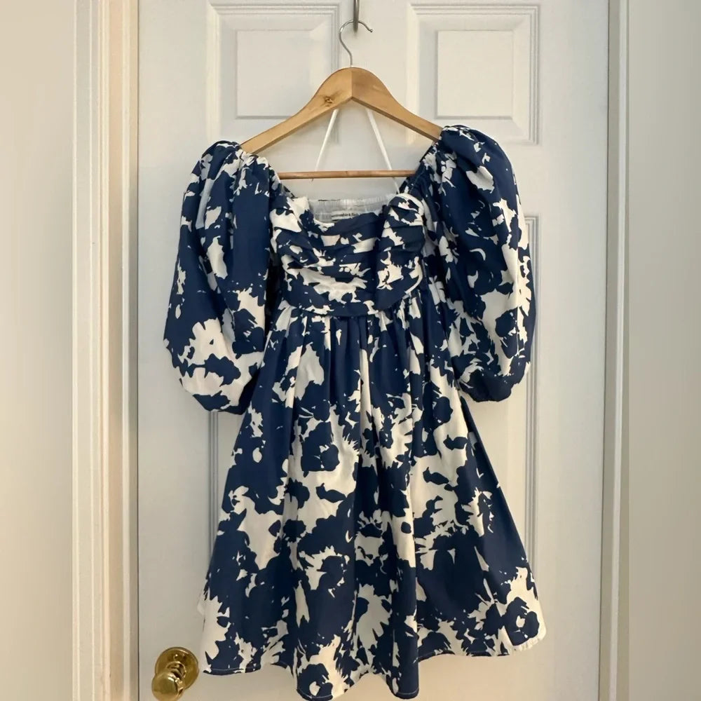 Women's Abercrombie & Fitch Blue & White Floral Emerson Poplin Mini Dress – Size XS