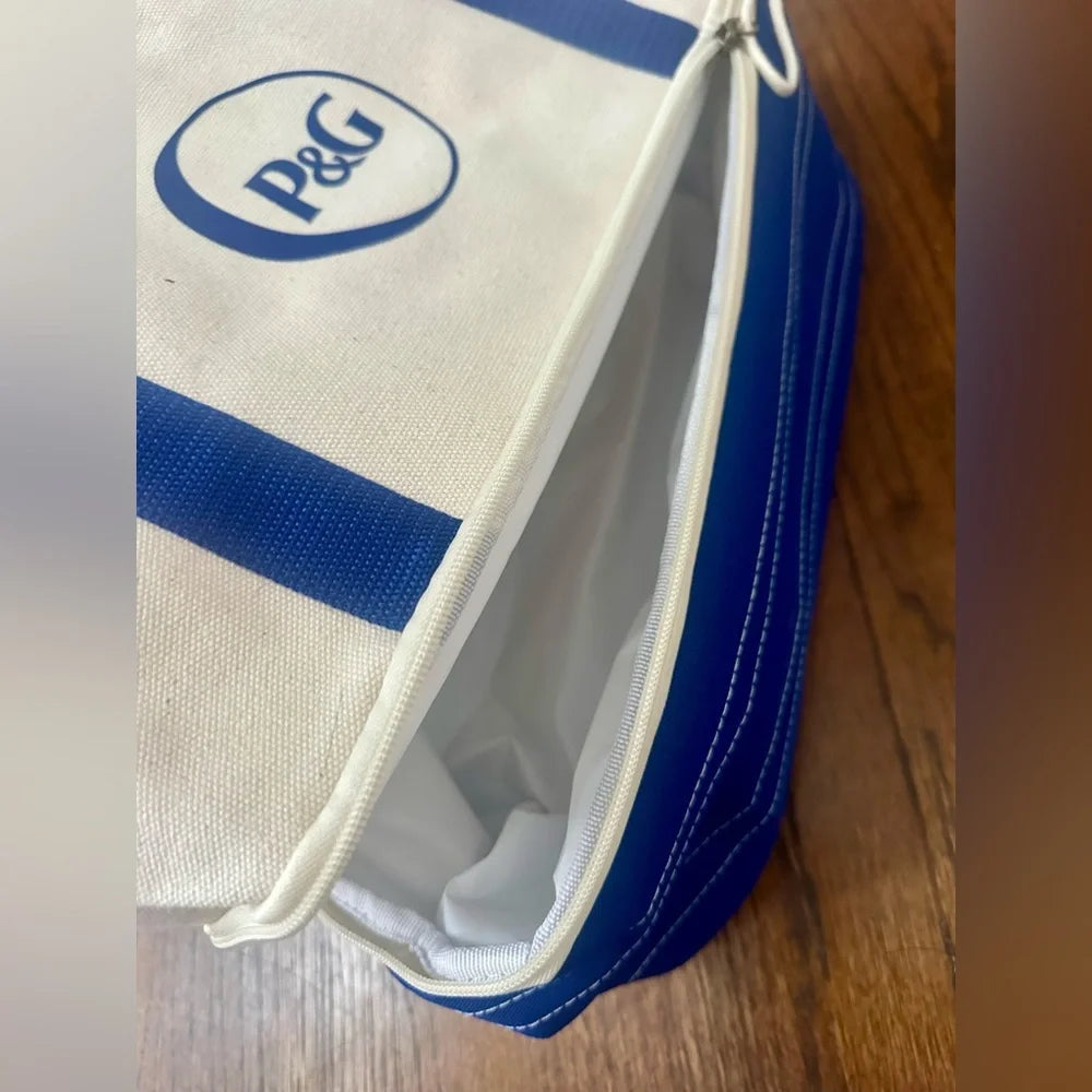 P&G Insulated Cooler Tote Bag | Blue & Cream Zip Bottom Lunch Beach Bag