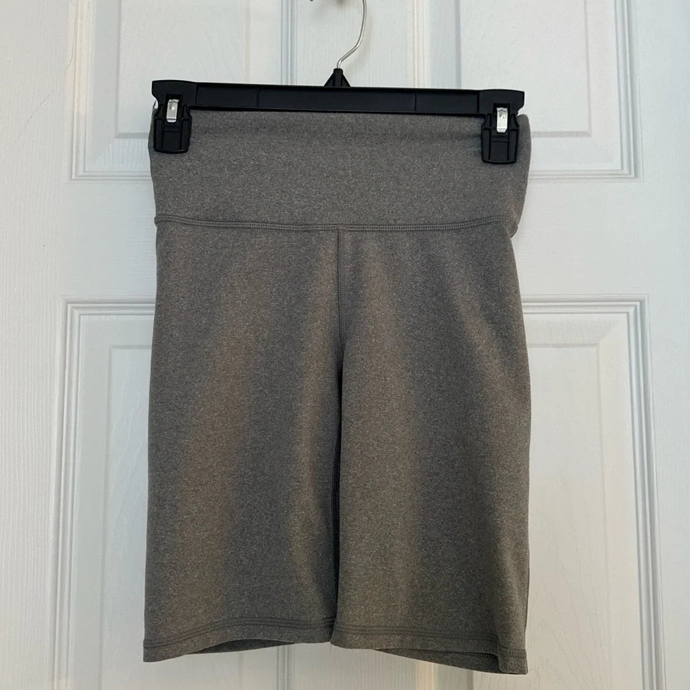 Women's Fabletics Gray High Waisted Biker Shorts - Size XS