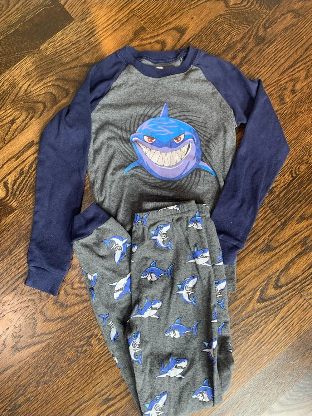#151 - Boys' Shark Graphic Raglan Pajama Set - Navy & Gray - Boys Size 10