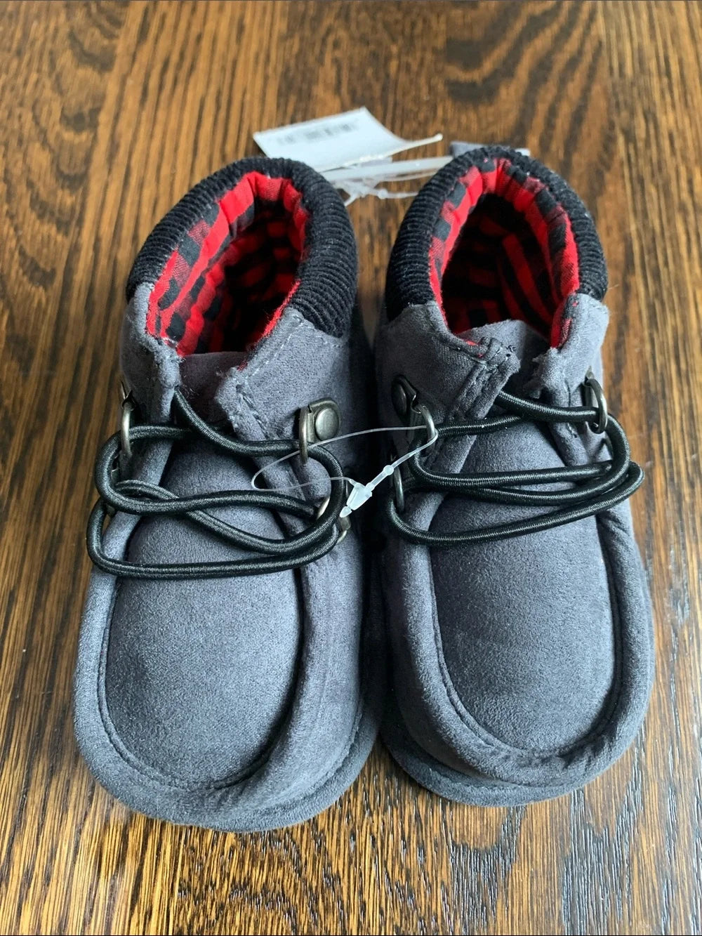 Boys Shoes NB - Size 5
