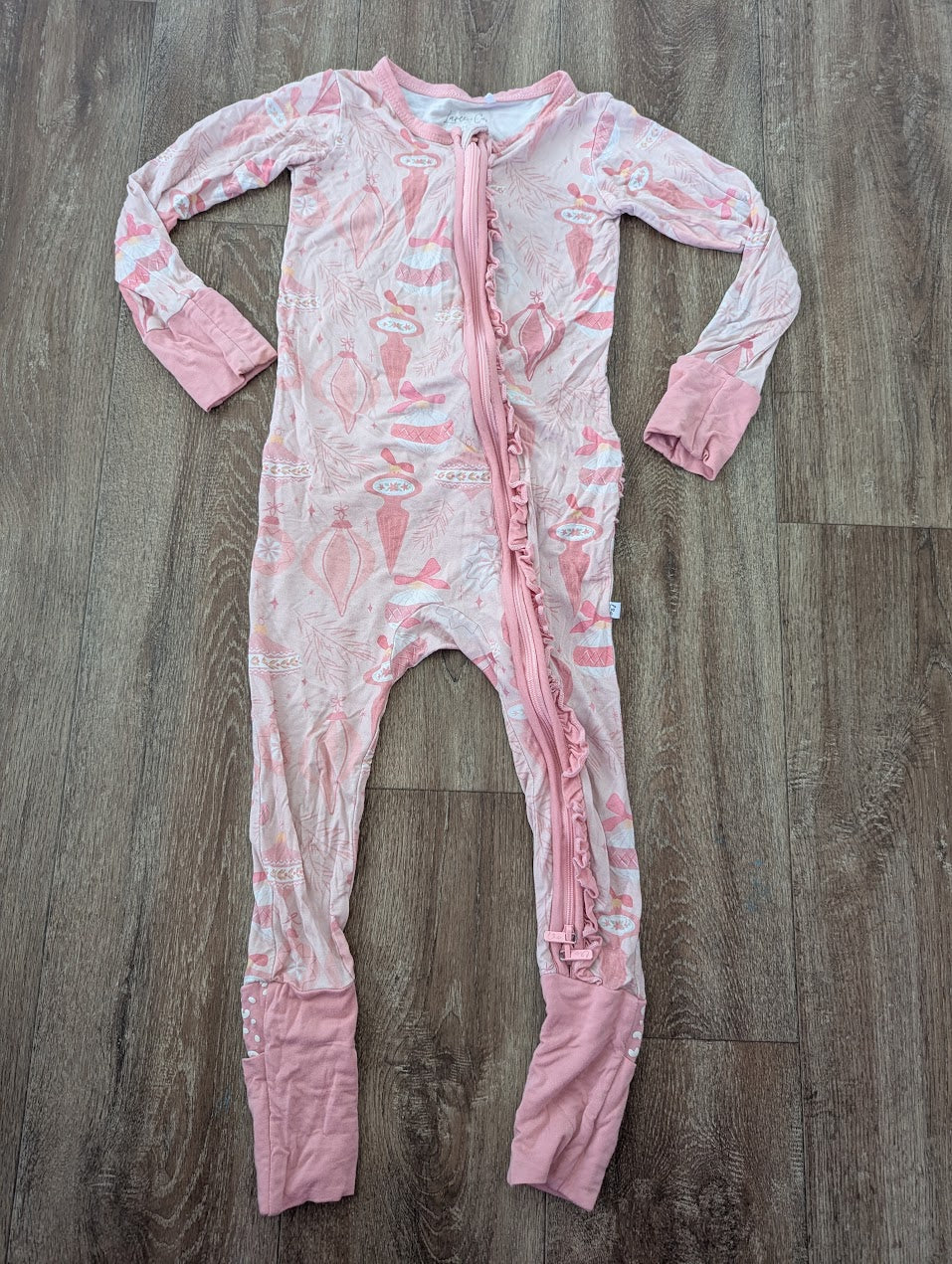 #144 - Girls Laree & Co Bamboo Pajamas Size 2T