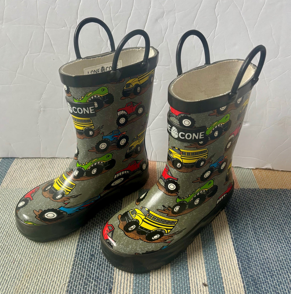 #154 Lone Cone Monster Truck Rain Boots Boys Size 10 VGUC