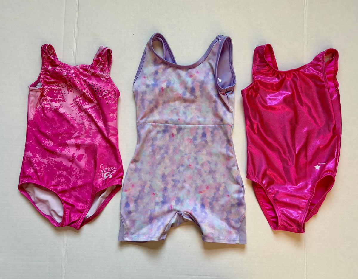 #154 Leo Bundle Girls XS/4 EUC