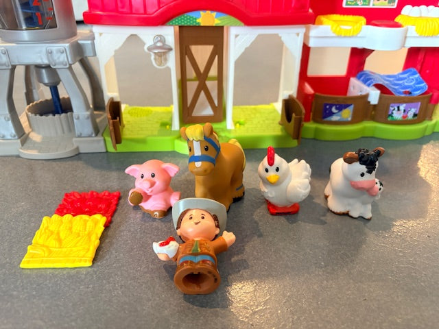 #104 Little People Farm Playset