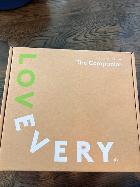 #104 Lovevery Gift Box