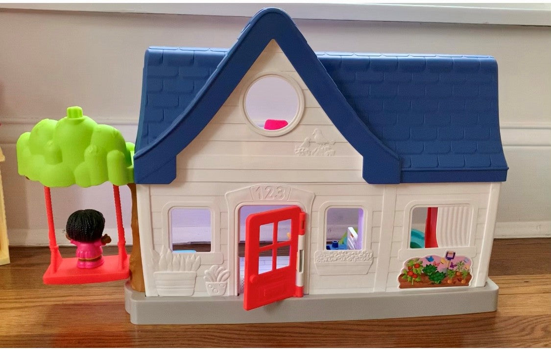 Seller #93 Little People Friends Together Play House
