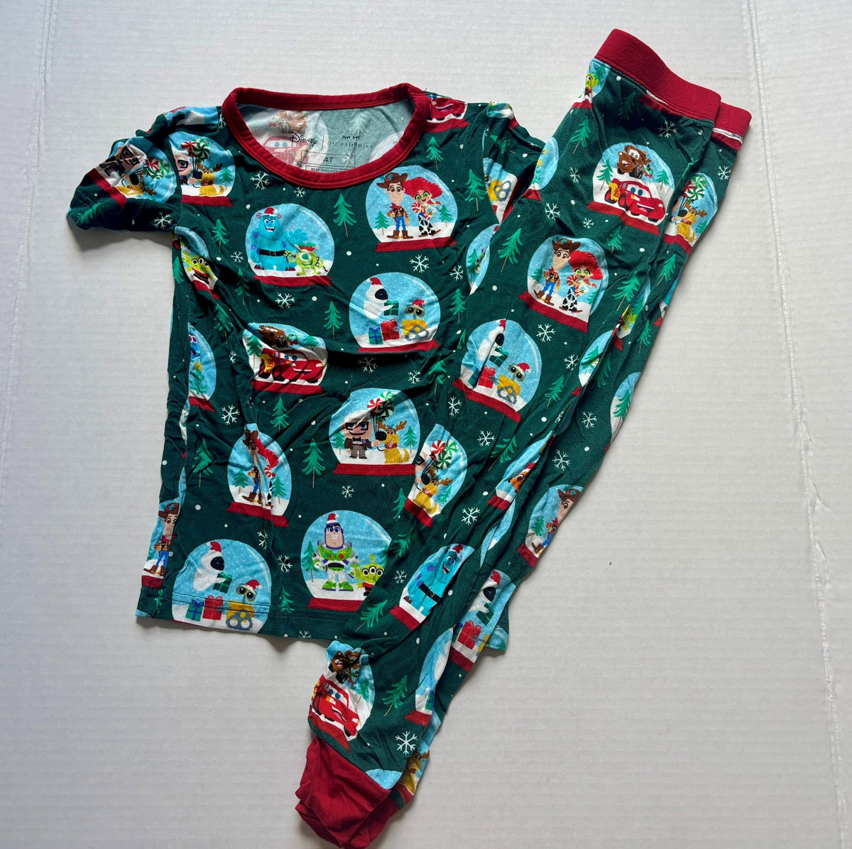 #154 Little Sleepies Pixar Holiday Pajamas Boys or Girls 4T EUC *REDUCED