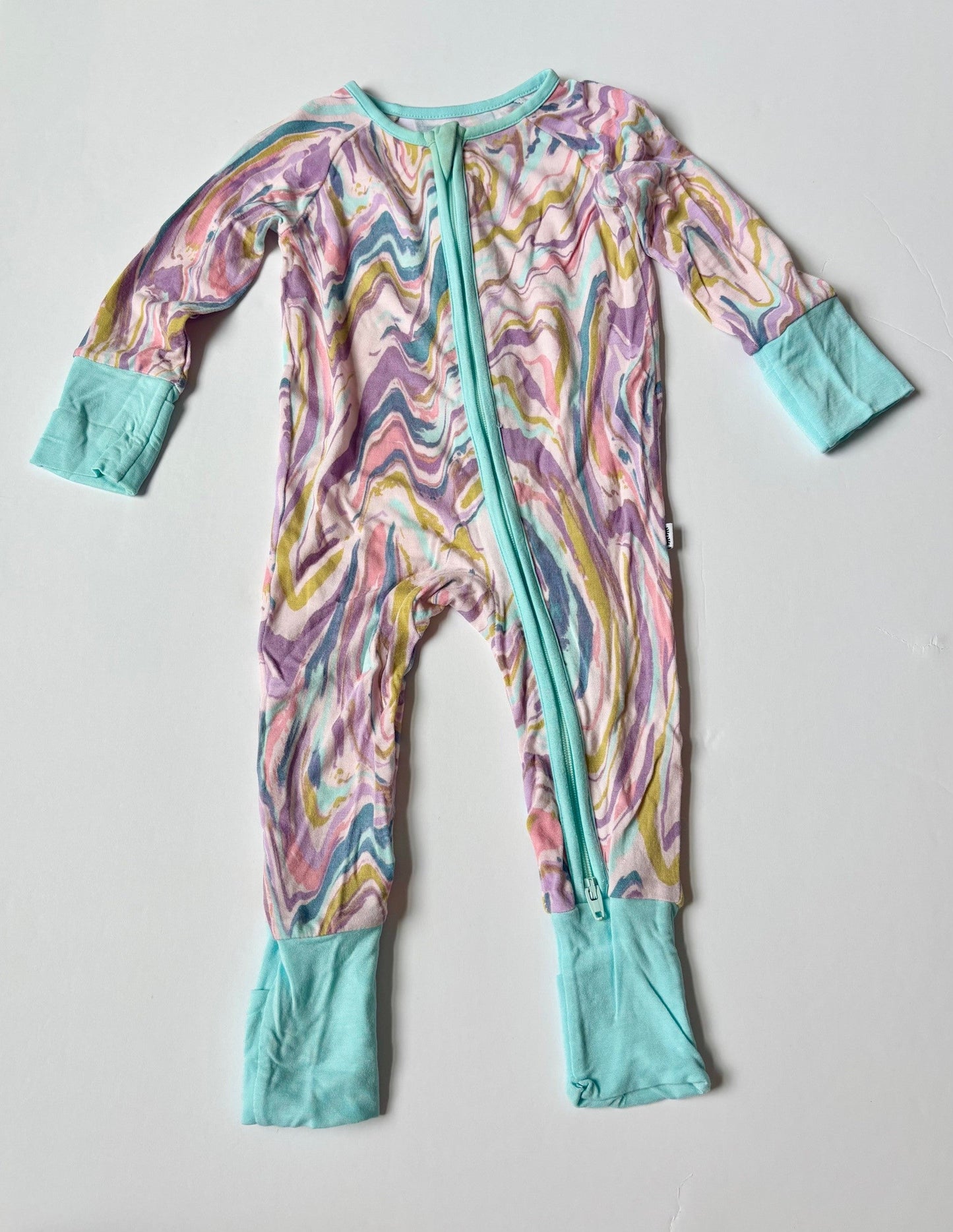 #43 Little Sleepies Zippie Pajamas Girls 0 to 3m EUC