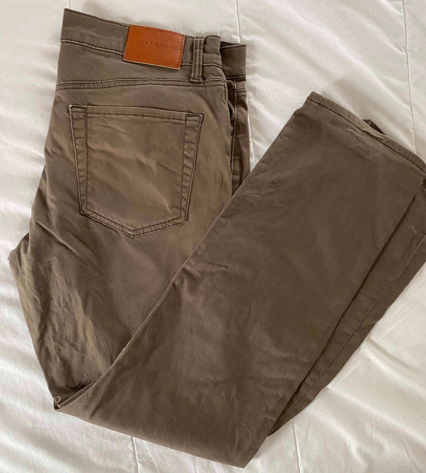 #95B VGUC Lucky Brand 121 Slim Straight Brown Pants, 34x32, Men's L