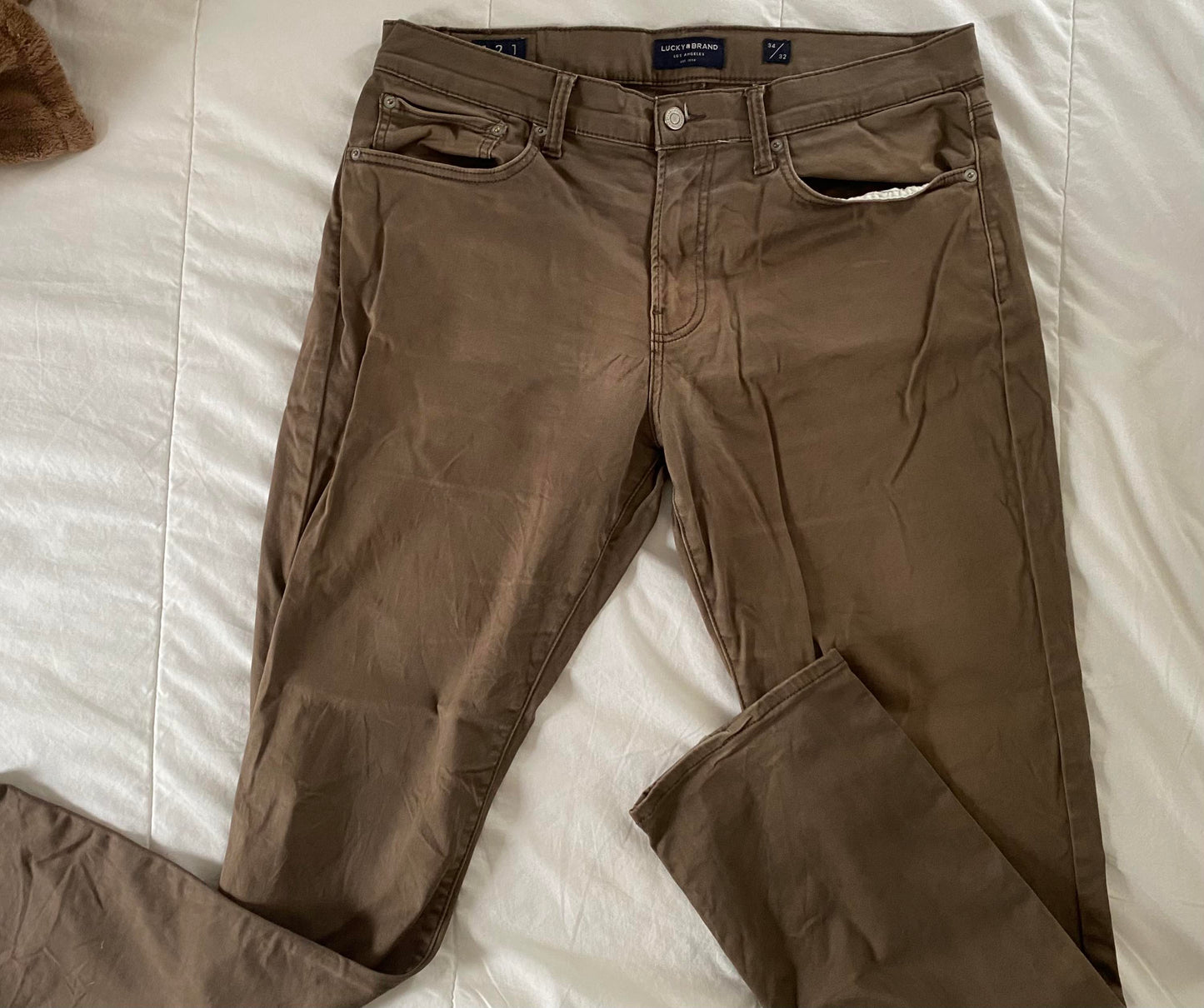 #95B VGUC Lucky Brand 121 Slim Straight Brown Pants, 34x32, Men's L