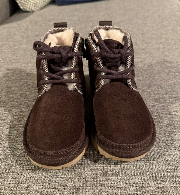 Seller #179 | UGG NWOT Boots | Toddler Size 9