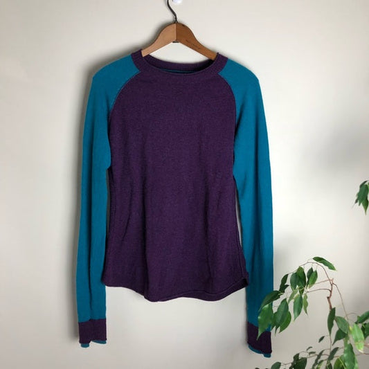 Seller  229 - Noble Outfitters Colorblock Sweater