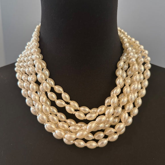 BCBG Chunky Pearl Necklace