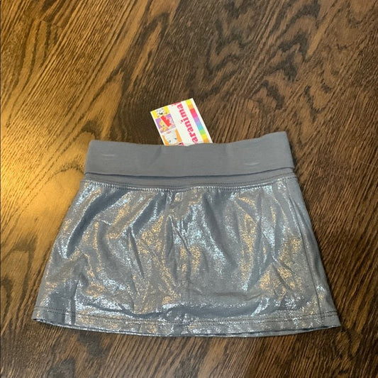 #181 - NWT Girls Shimmery Silver Skirt 24 Mo