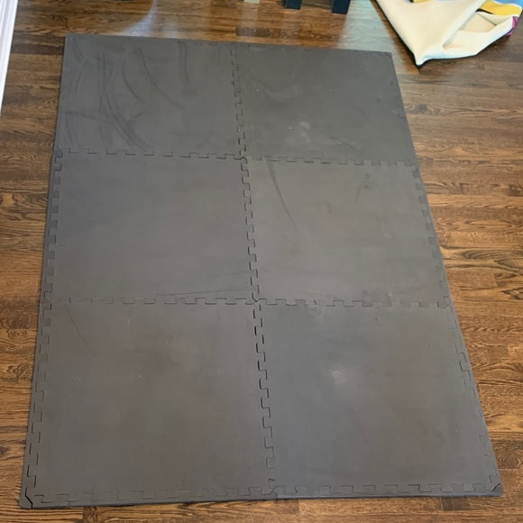 #181 - *PPU ONLY 45242*  Interlocking Black Foam Floor Tile Mat Pieces - Six Squares with Boarder piece