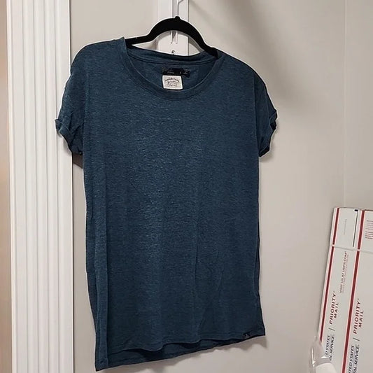 #178 Prana tee teal women's size small