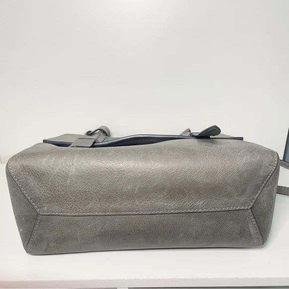 #118 | NEW Women's Frye Reed Flap Satchel Dove Gray Distressed Leather