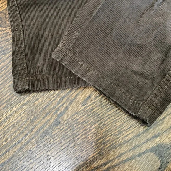 #181 - EUC Gymboree Slim Corduroy Boys Pants - size 8 Slim