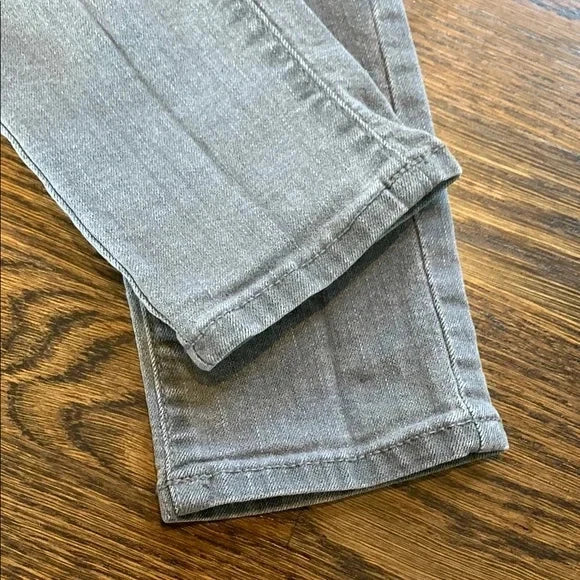 #181 - The Children's Place Gray Super Skinny Denim Jeans - 6