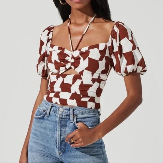 Seller #144 ASTR the Label Brown and Ivory Top - Size XSMALL