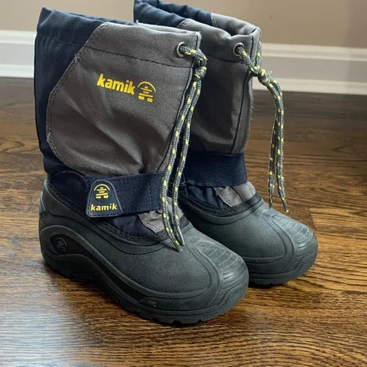 #181 - Kamik Kids' Black and Dark Gray Snow Boots - Size 12 Little Kid
