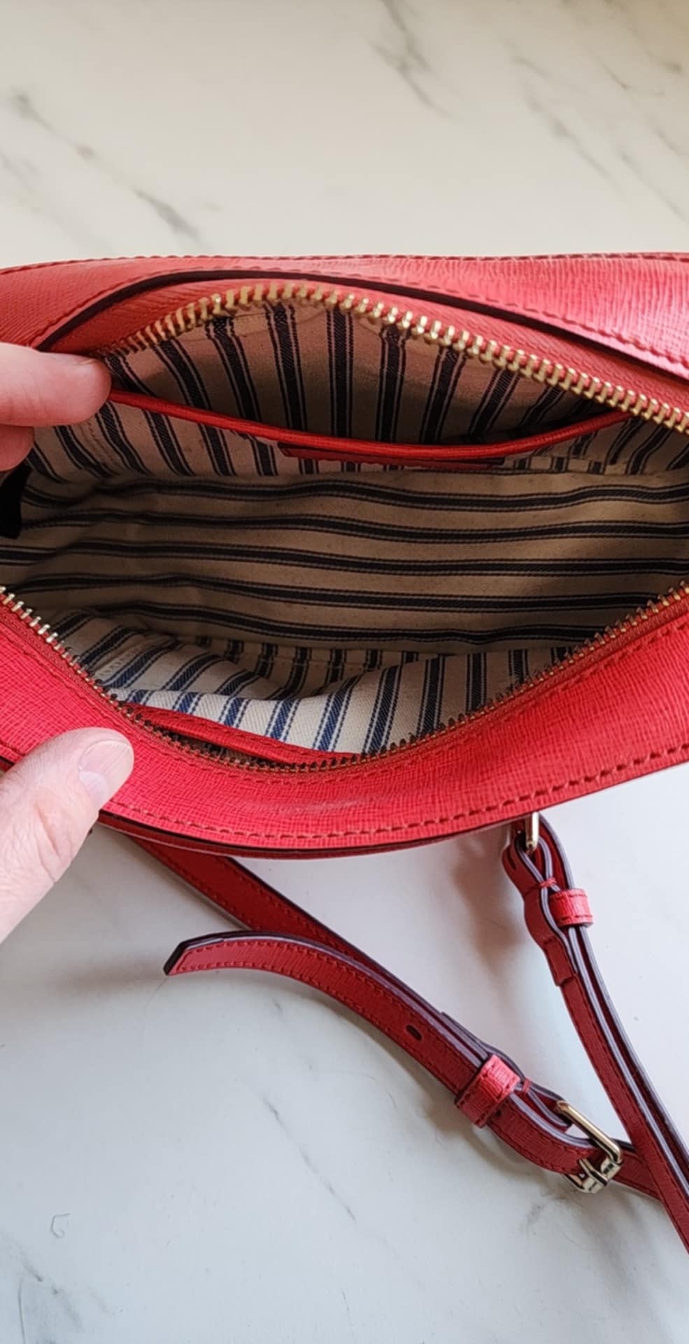 #178 Dooney & Bourke camera bag
