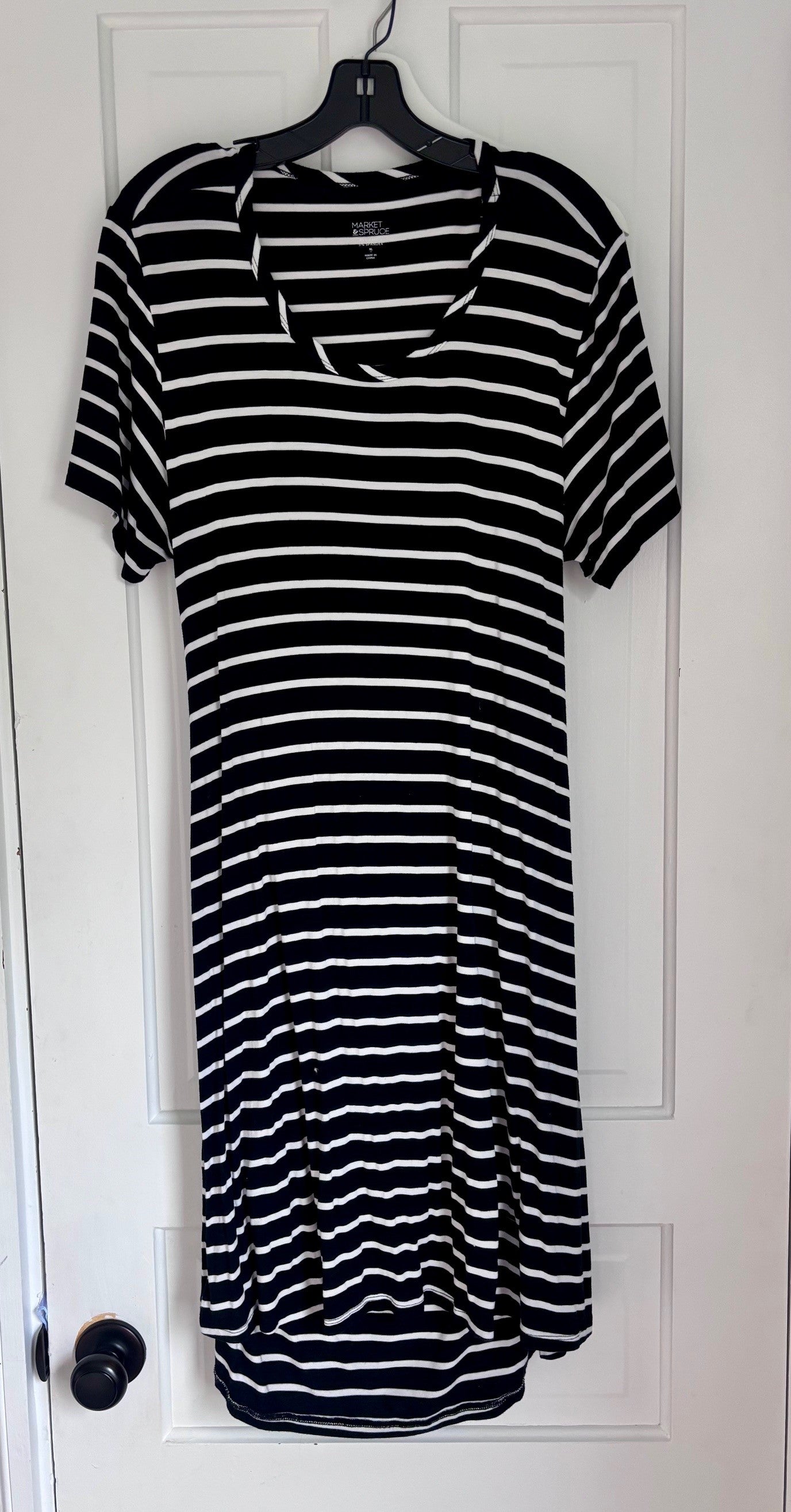 #43 Market and Spruce Cut Out Back Dress Women's XL VGUC