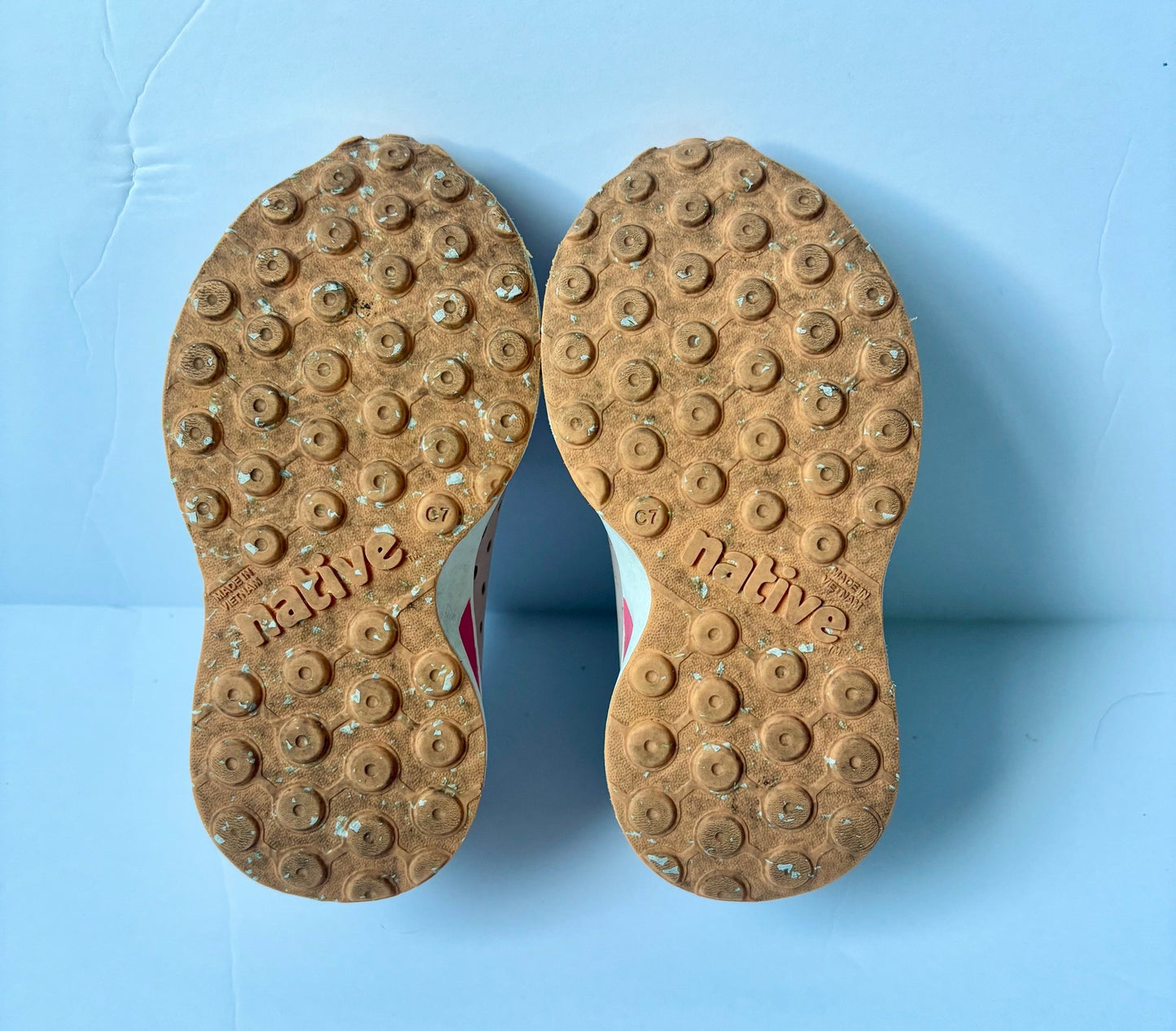 #43 Native Robbie Shoes Girls 7 EUC
