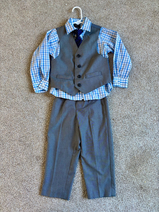 #43 Nautica 4 Piece Dress Set Boys 3T EUC