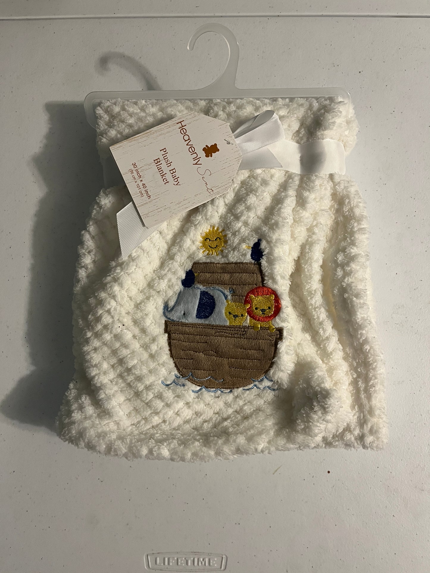 75A Noahs Ark Baby Blanket NWT