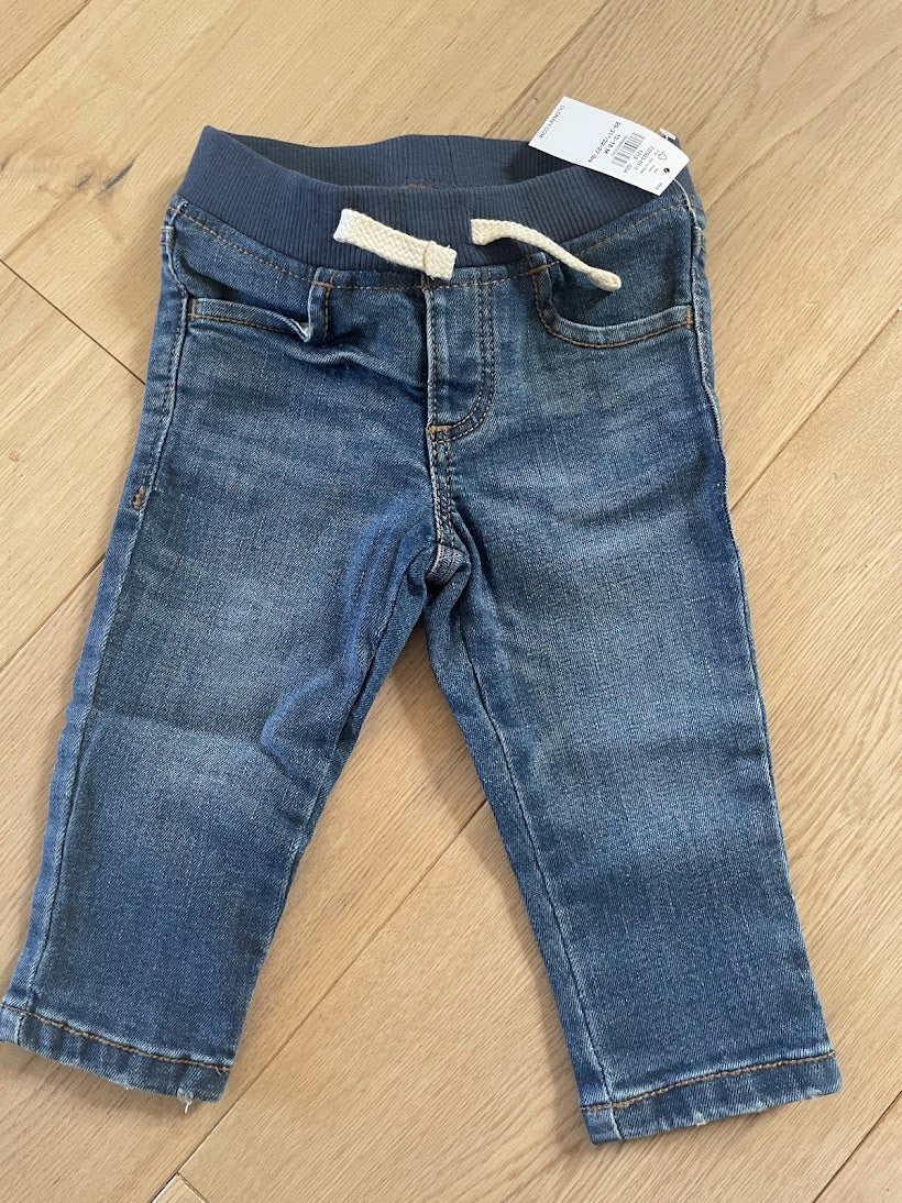 Boys 12-18M NWT Old Navy Jeans