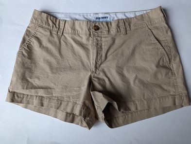 Old Navy Khaki Shorts, Women Size 8 Reg, EUC