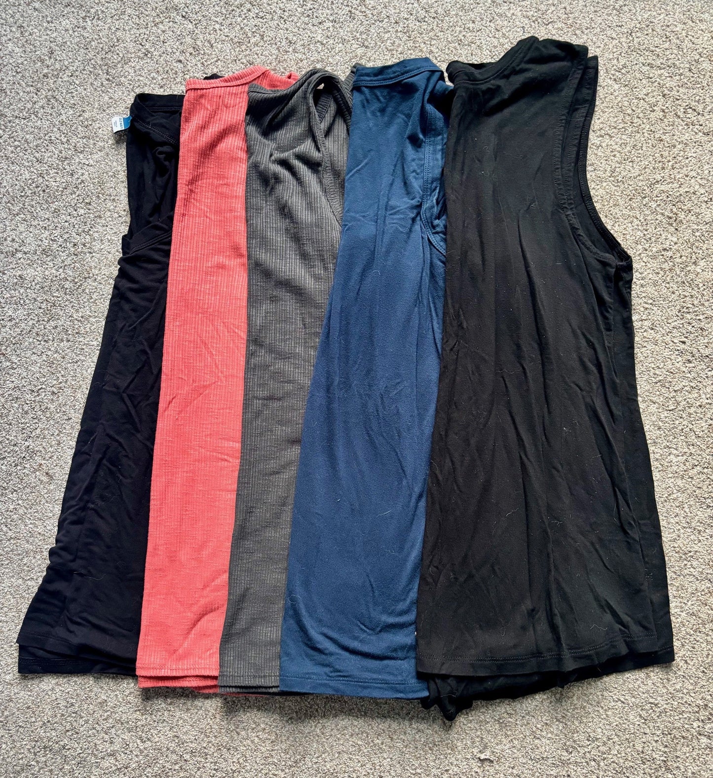 #43 Old Navy Tank Bundle Women's L VGUC