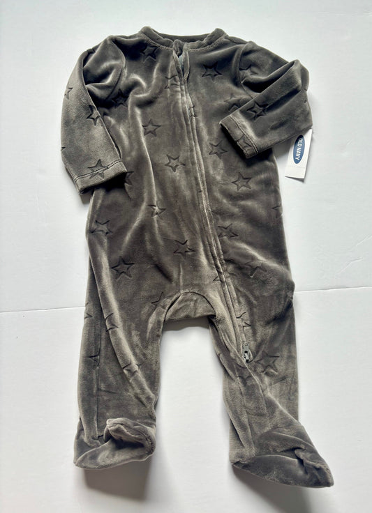 #43 Old Navy Velour Zip Sleeper Boys or Girls 6 to 9m NWT