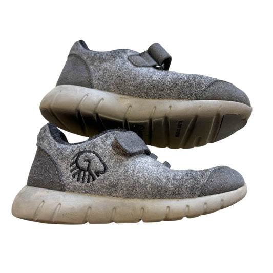 #1 Giesswein Wool Sneaker 8 toddler REDUCED