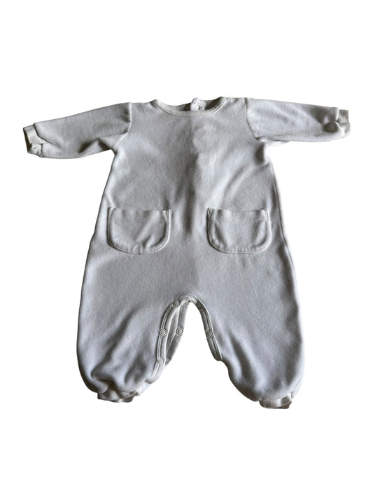 #93 Gap White Romper Gender Neutral NB