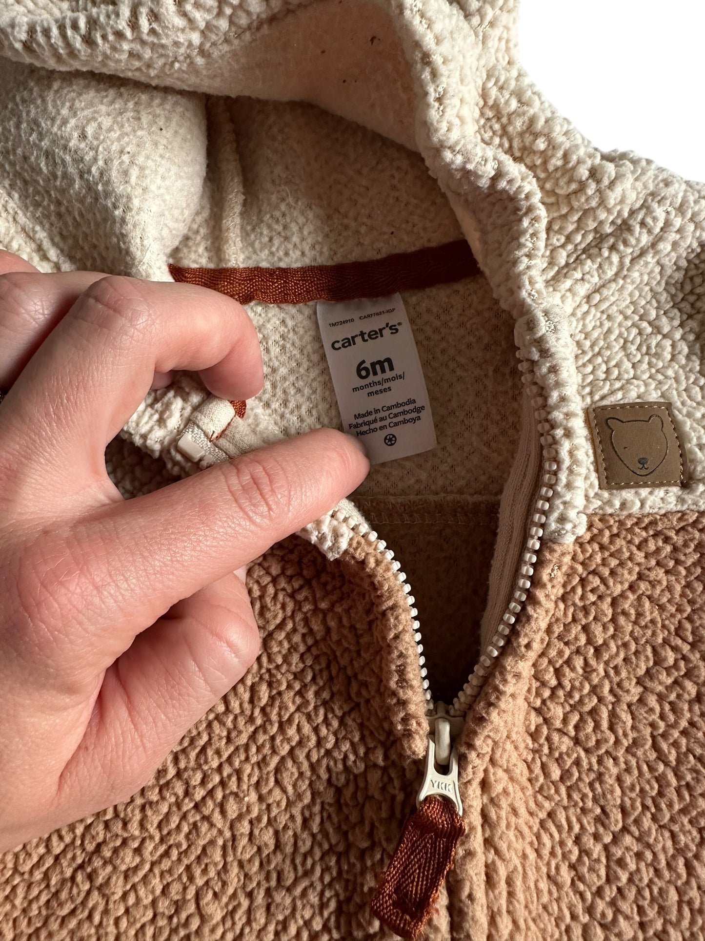 #93 Carter’s Brown Bear Hooded Jacket Gender Neutral 6M