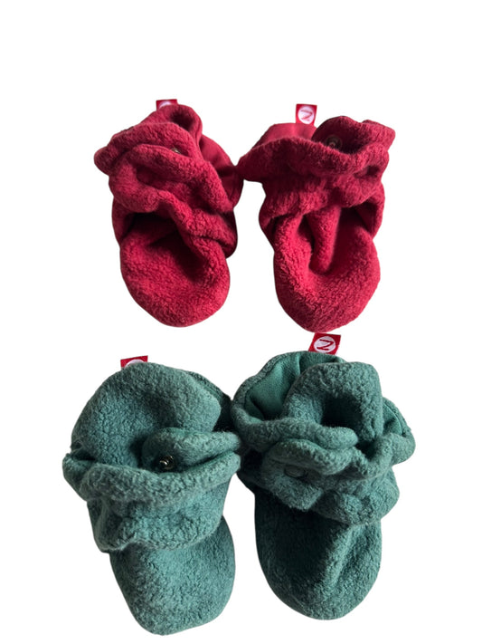 #93 Zutano Booties Set Green & Red Gender Neutral 6M