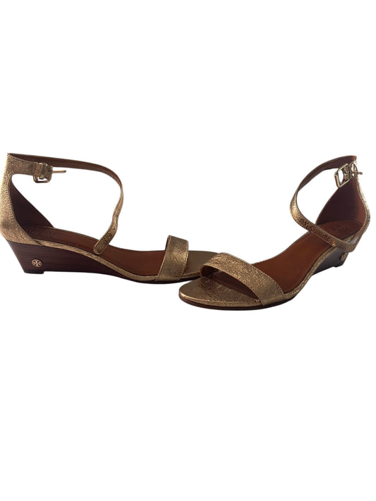 #63 Tory Burch 9.5 Saharian Gold Savannah Wedge