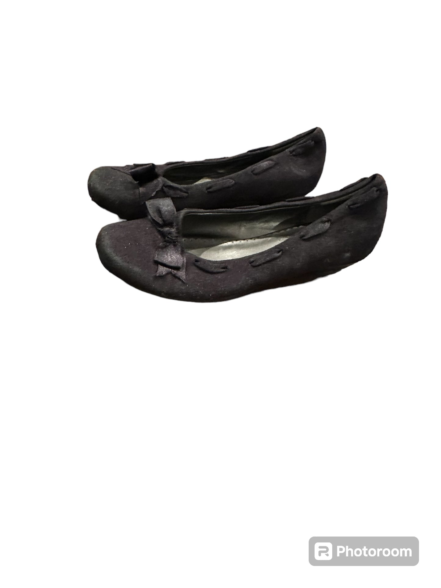 #80A girls black dress shoes size 2