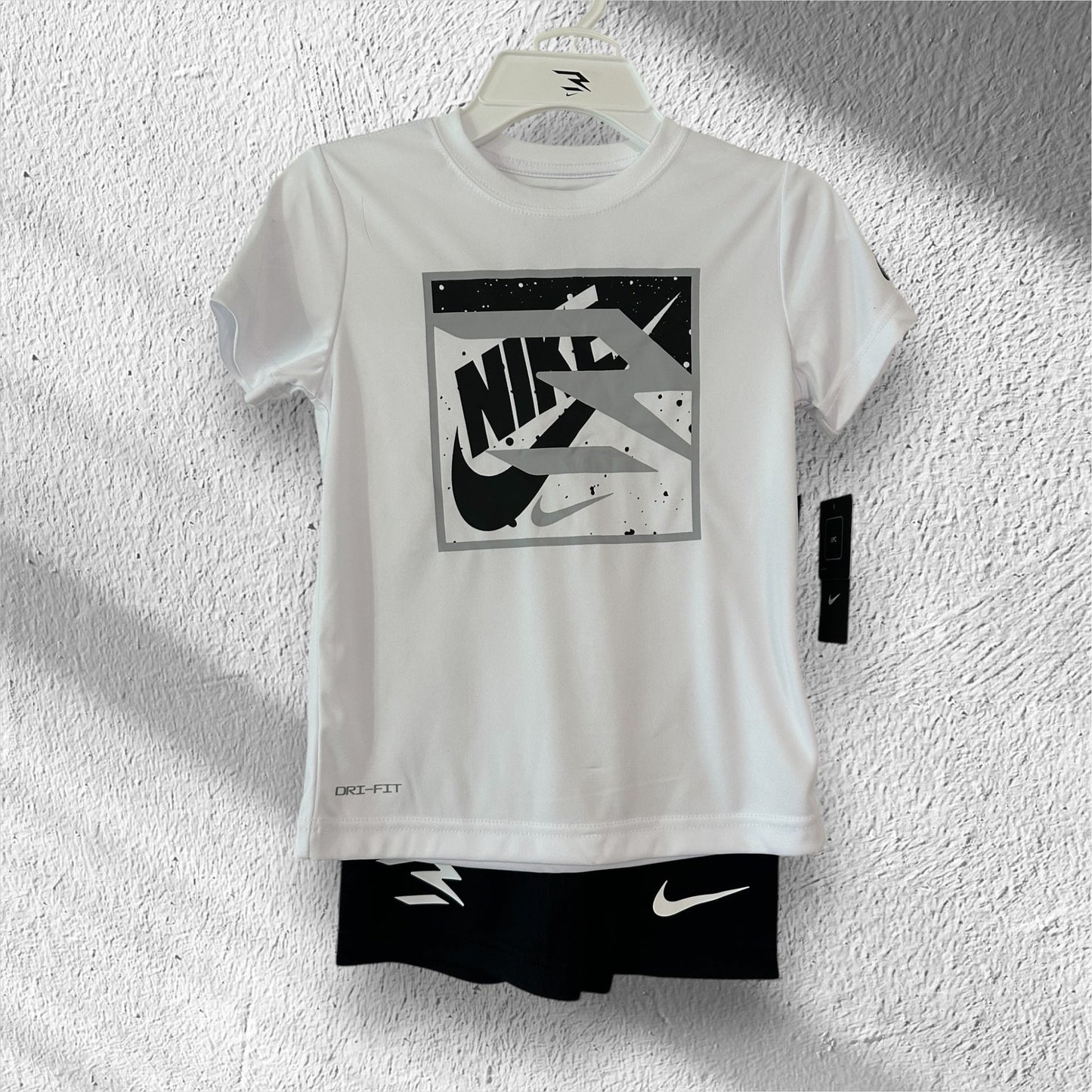 #169 Boy's Size 6 Nike 2 Piece Set- NWT *REDUCED PRICE
